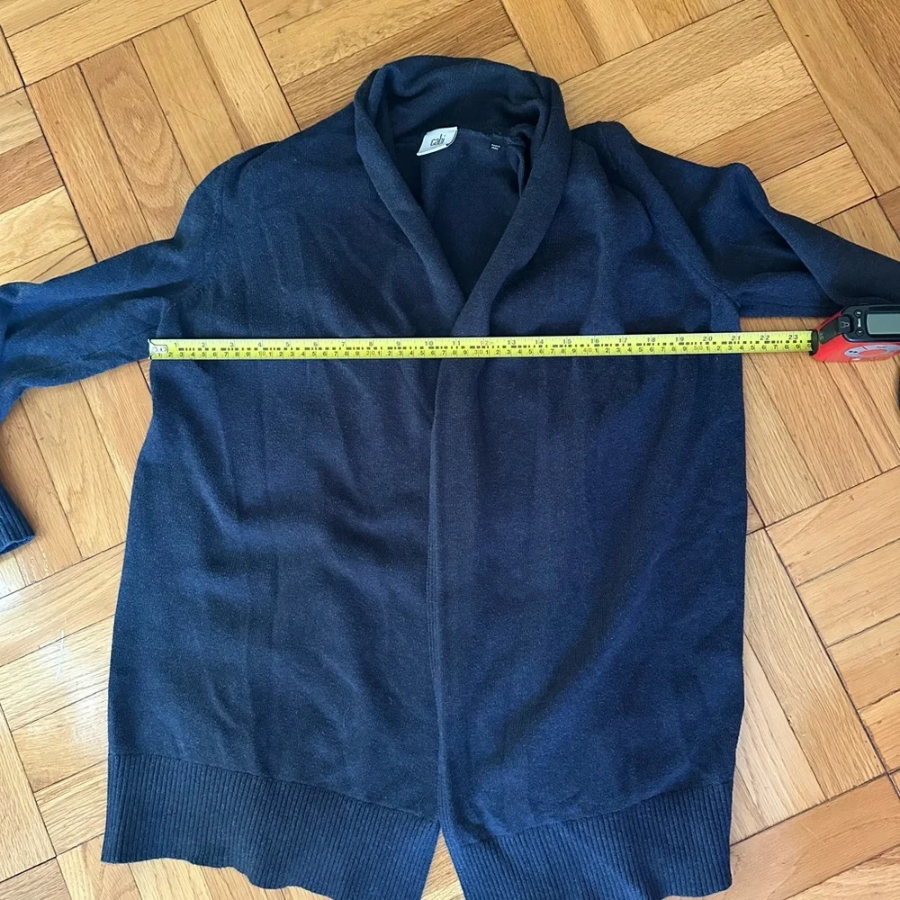 CAbi Cabi Women's Med.  Cardigan Sweater Blue Open Front Vented Back Victoria